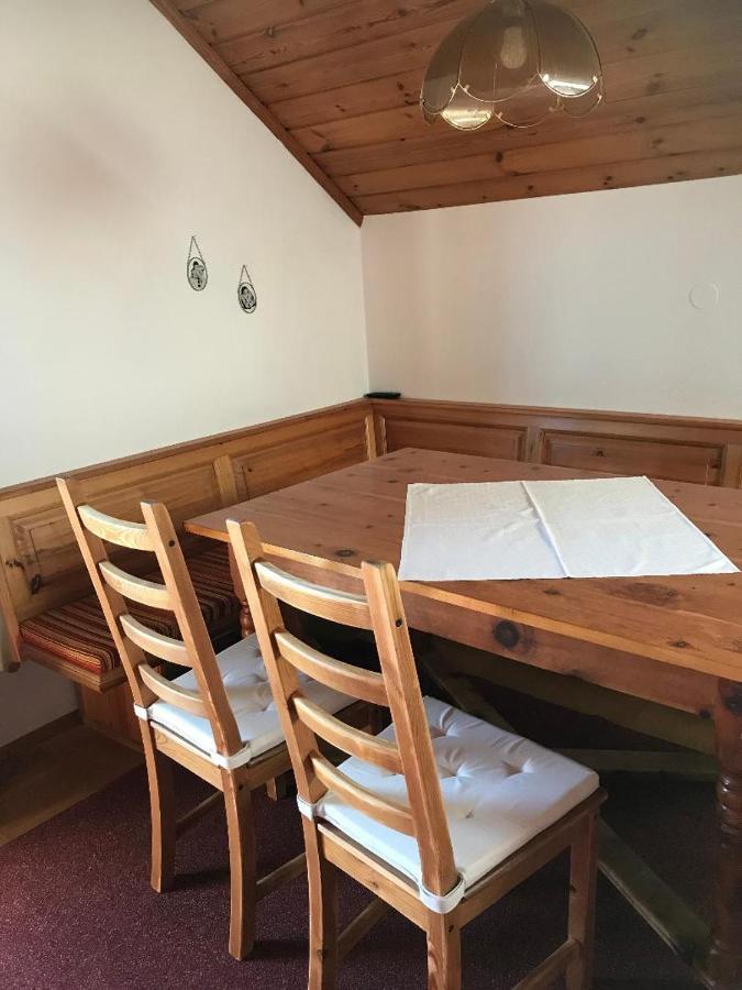 Ferienwohnung Und Zimmer Kassar Bikertipp Маутерндорф Екстериор снимка
